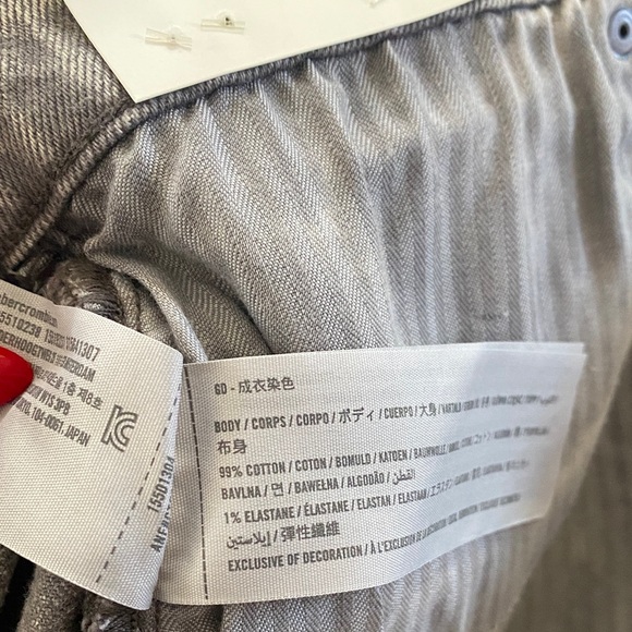 Abercrombie & Fitch - NWT! The 90’s Straight Ultra High Rise Jeans- Size 33/16 R - Picture 8 of 8
